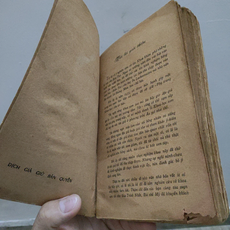 Có Gì Bí Mật Trong Bàn Tay - Jeanne Dujarric 526409