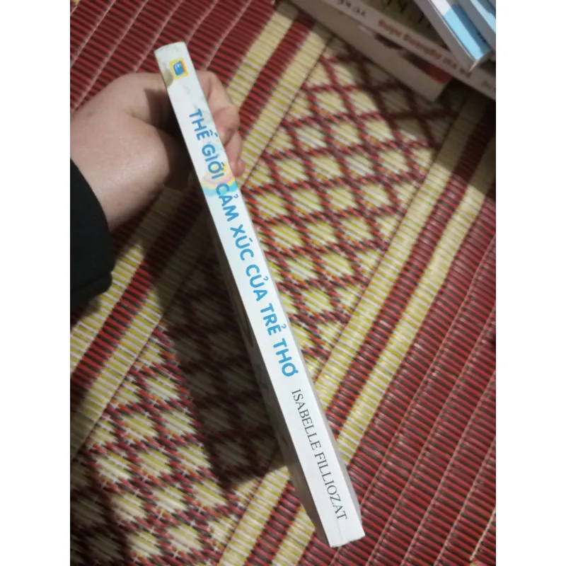 Thế giới cảm xúc của trẻ thơ  702825