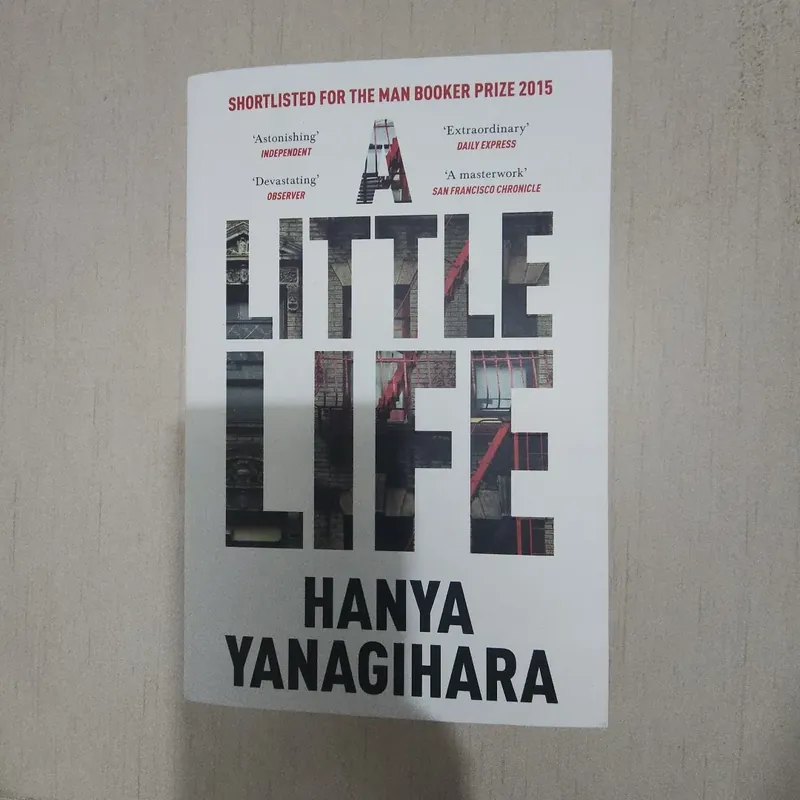 Sách A little life của Hanya Yanagihara mới 95% 503552