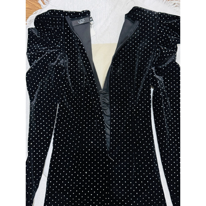 Váy dự tiệc, Sz S , thun co giãn 4 chiều, màu đen kim tuyến , mới nguyên tem mác 475748