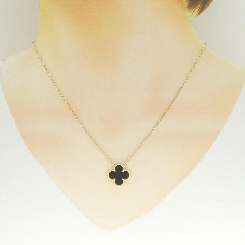 Vòng cổ Van Cleef & Arpels Vintage Alhambra - Hàng hiệu Authentic 843029