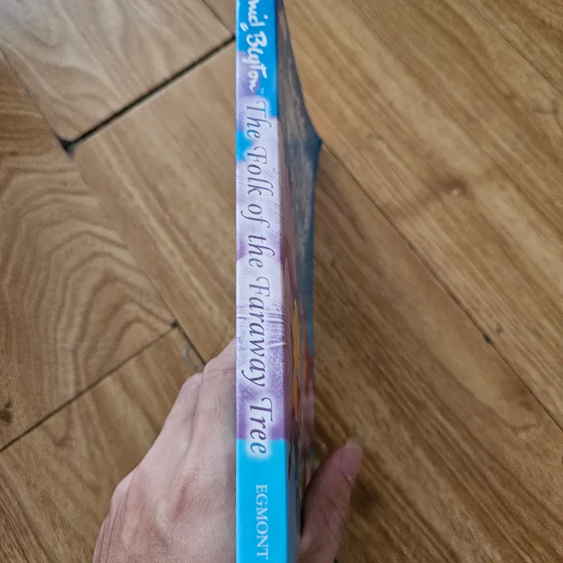 The Folk of the Faraway Tree
20k 655029