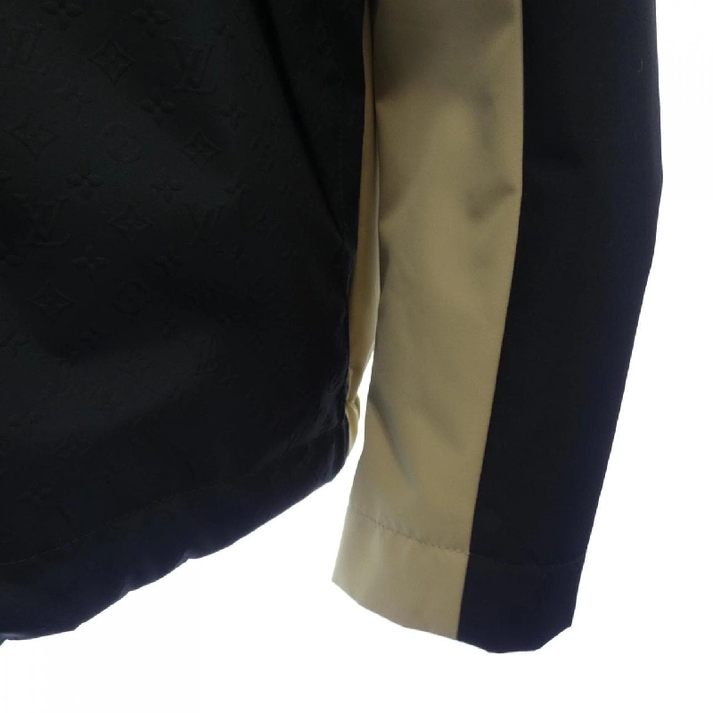 Áo khoác LOUIS VUITTON - Hàng hiệu Authentic 898414