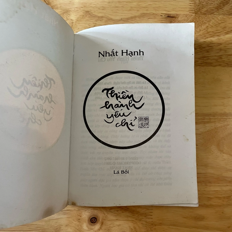 II Tựa sách: Thiền Hành Yếu Chỉ - Nhất Hạnh - NXB Lá Bối - 2001 465690