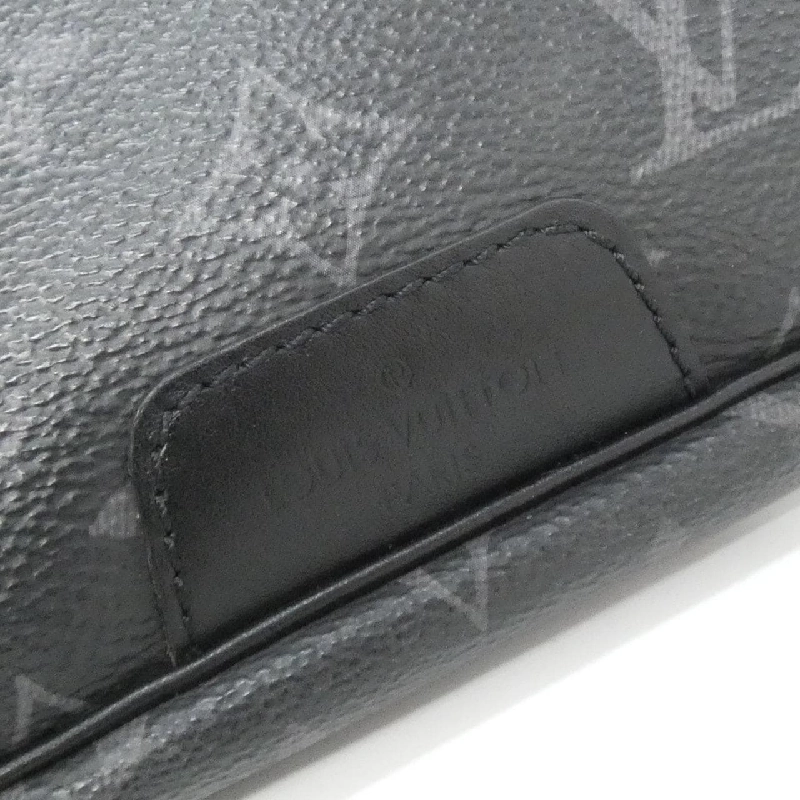 Túi đeo chéo Louis Vuitton Monogram Eclipse Discovery M44336 - Hàng hiệu Authentic 802150