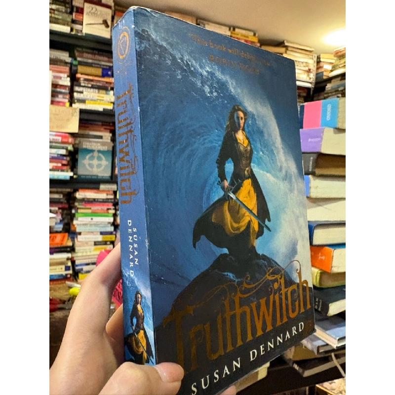 Truthwitch - Susan Dennard 997547