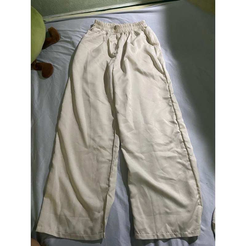 Quần dài màu kem 450541