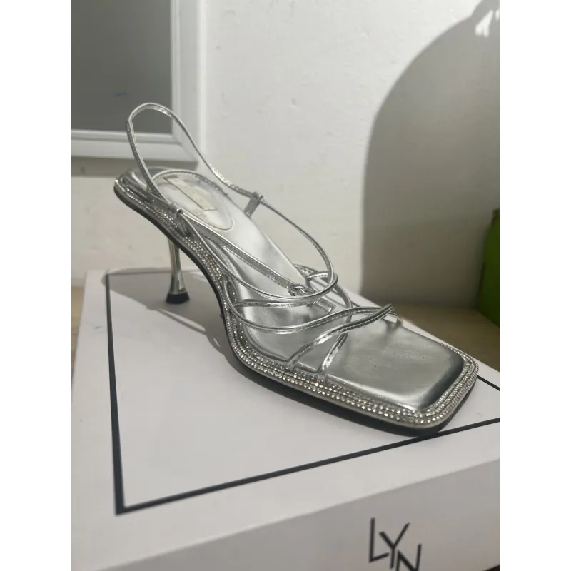 Cao gót ánh bạc 1023577