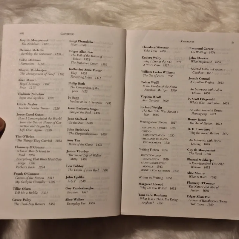 The Norton Anthology of Short Fiction (5th Edition) 782806