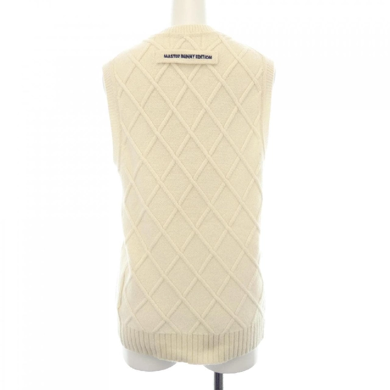 Phiên bản MASTER BUNNY EDITION Áo gile 633195