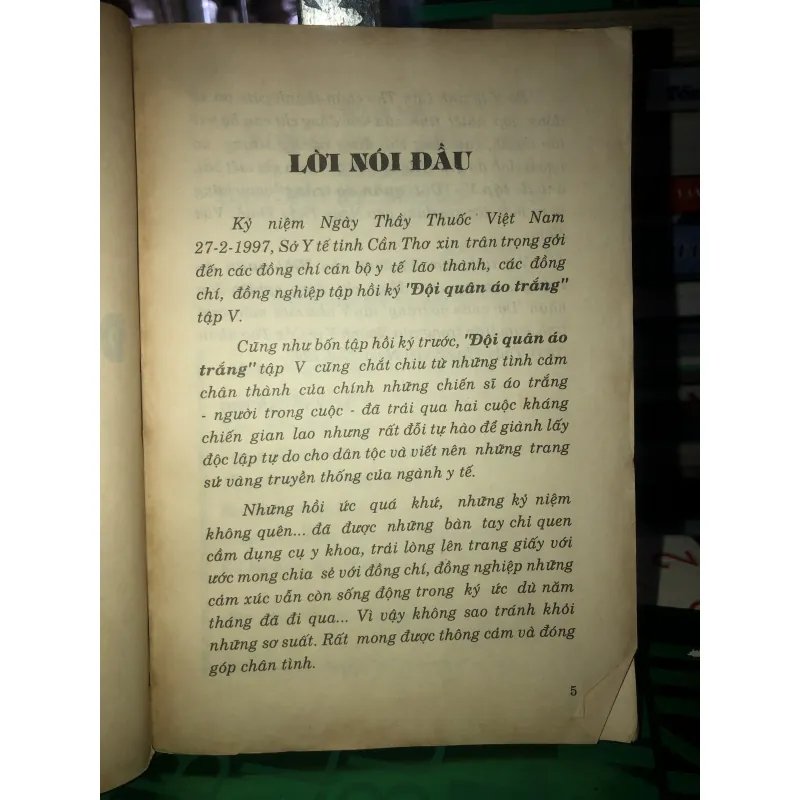 Đội quân áo trắng tập V 787539