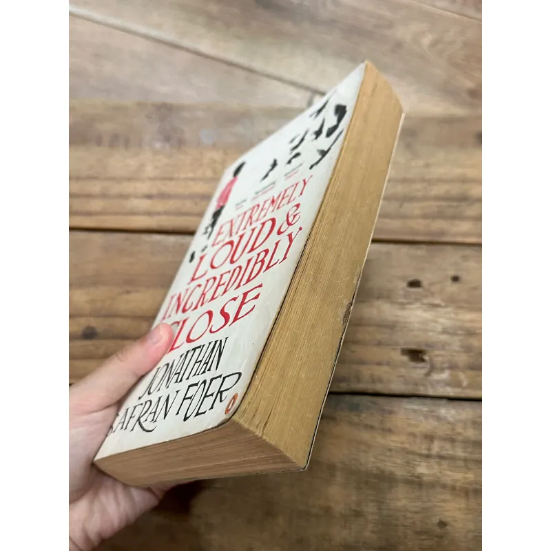 Extremely Loud & Incredibly Close - Jonathan Safran Foer 746388