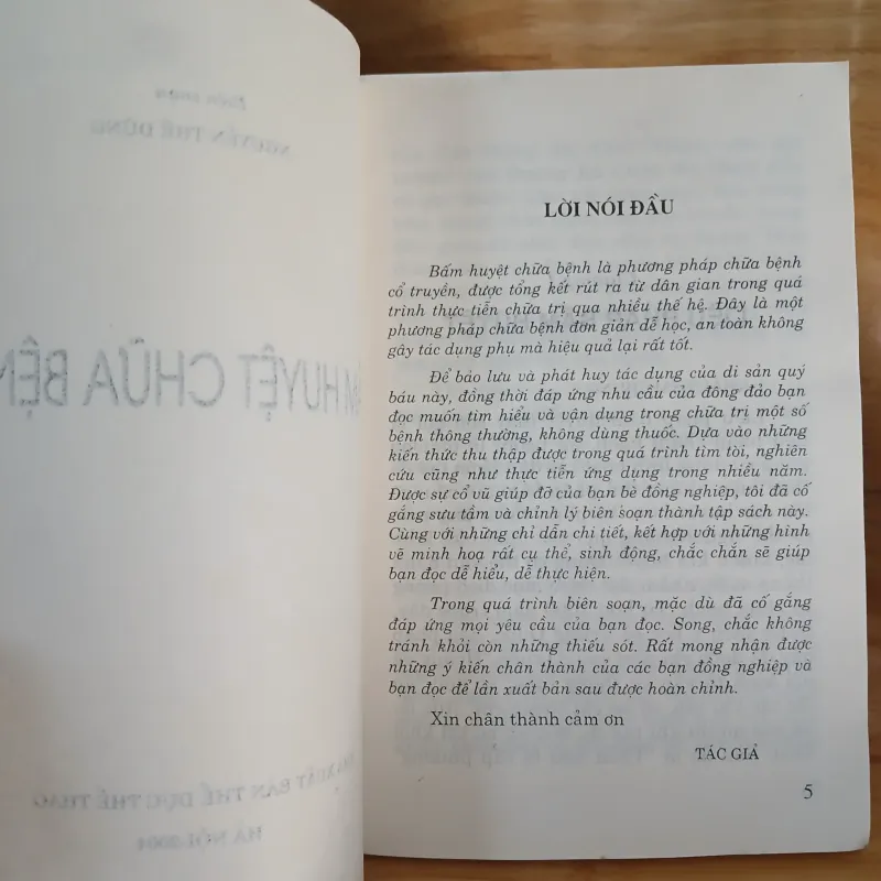 Bấm Huyệt Chữa Bệnh - Nguyễn Thế Dũng biên soạn 792174