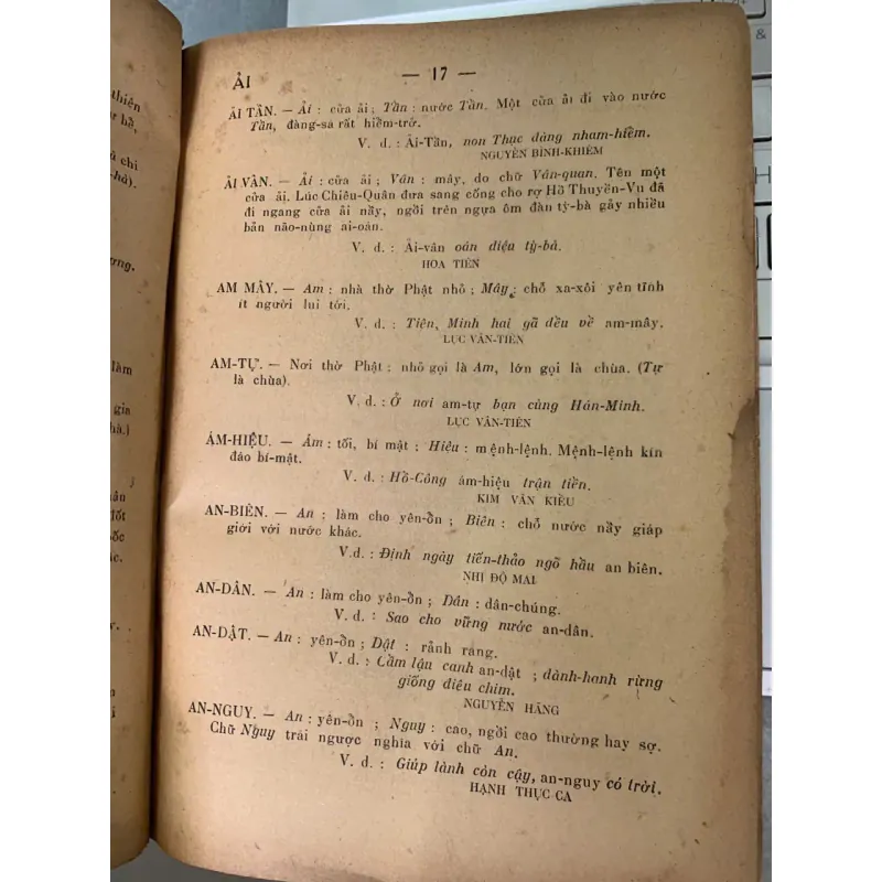 TẦM NGUYÊN TỪ ĐIỂN - BỬU KẾ 782068