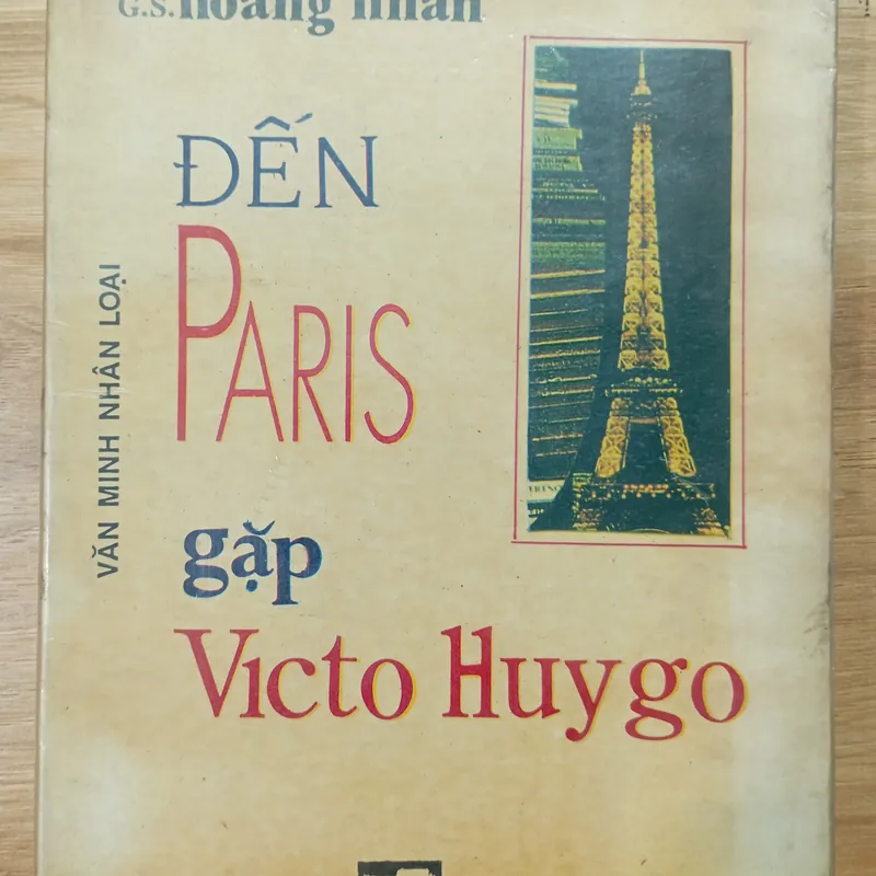 Đến Paris gặp Victo Huygo 570457