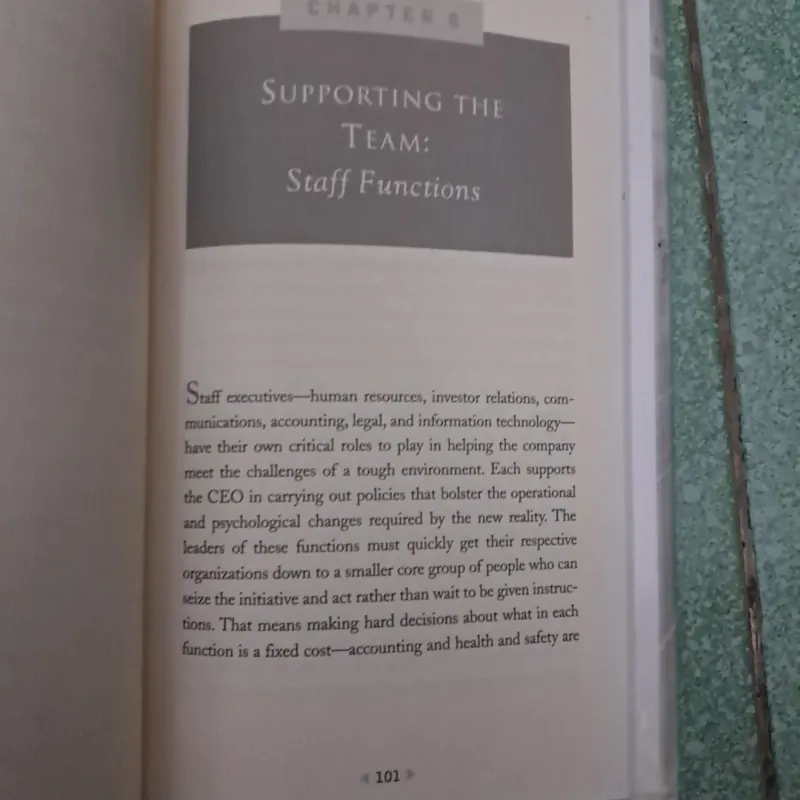 Leadership in the era of economic uncertainty 997898