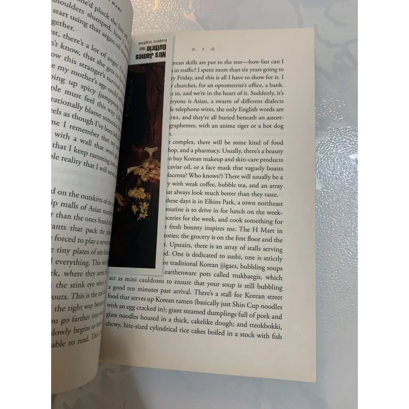 Crying in H mart Michelle Zauner Memoir mới 90% 991815