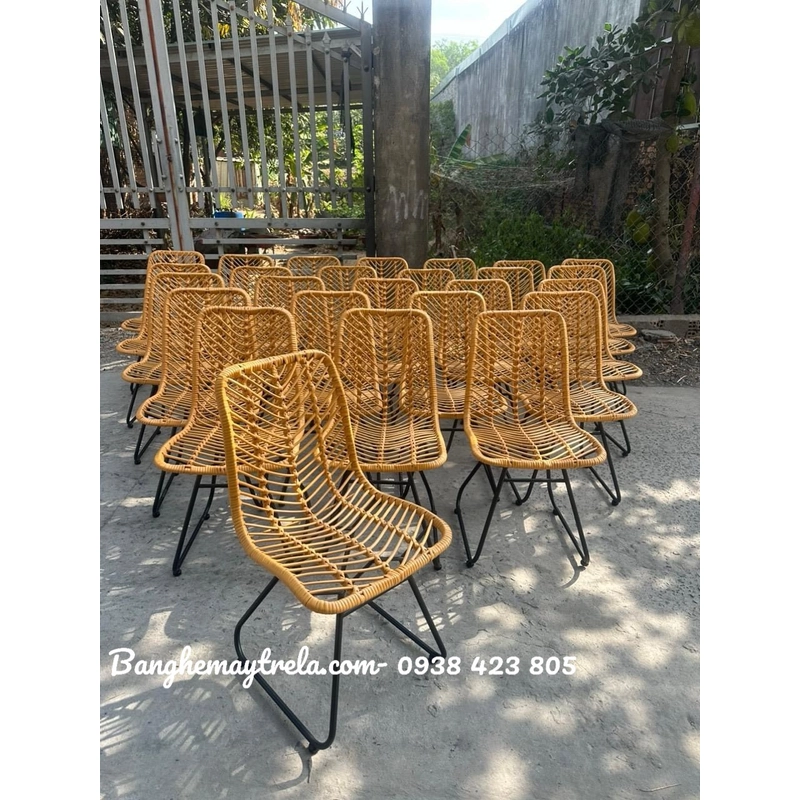 Ghế chân sắt mây nhựa giá rẻ 477787