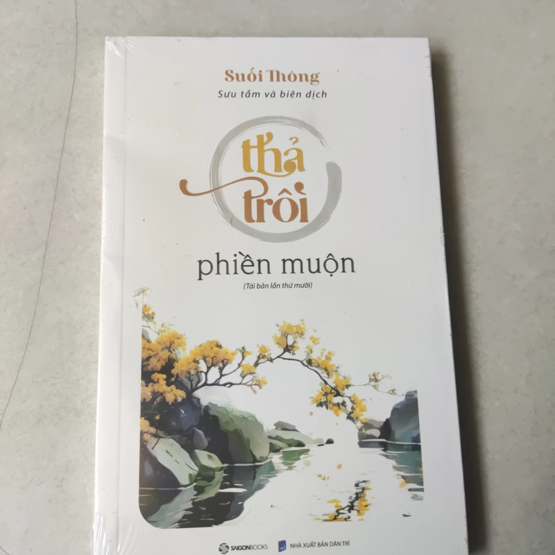 Thả trôi phiền muộn  389277