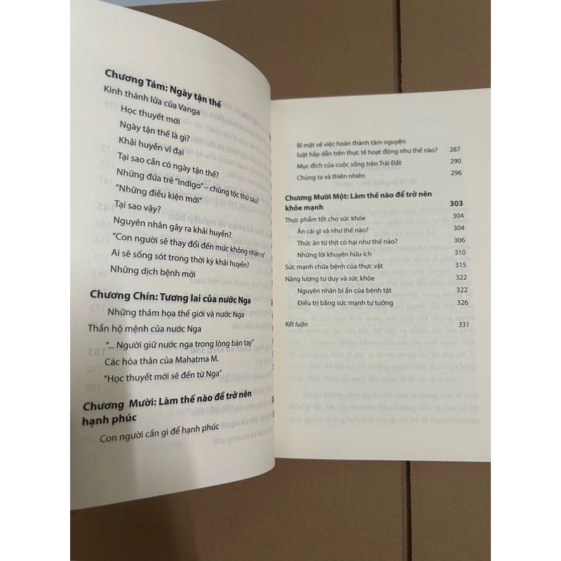 Nhà tiên tri VANGA và vũ trụ huyền bí 478199