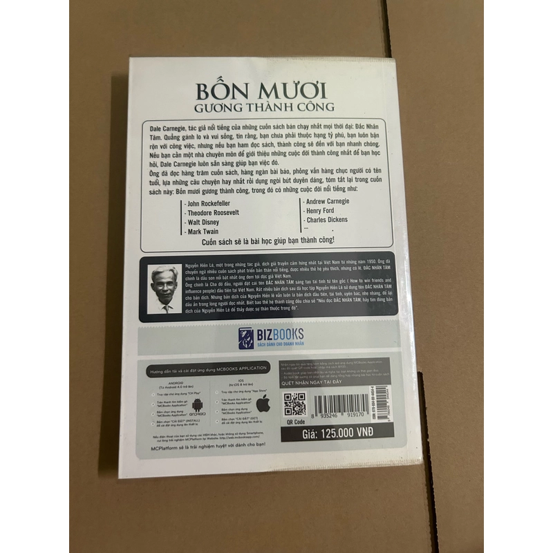 Bốn mươi gương thành công 475091