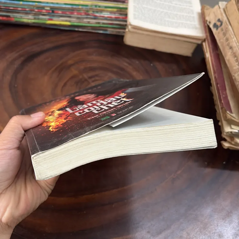 II Tựa Sách: Làm Dâu Cõi Chết (The Ghost Bride) - VANGSZE CHOO - 2016 996929