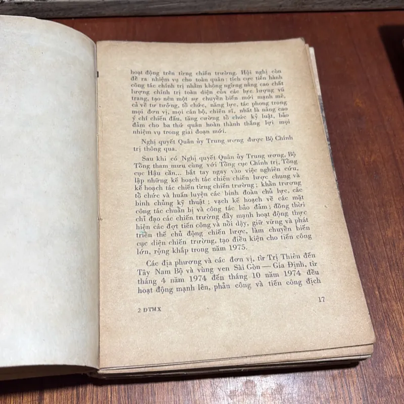 II Sách Lịch Sử: Đại Thắng Mùa Xuân - Đại Tướng Văn Tiến Dũng - 1977 1004988