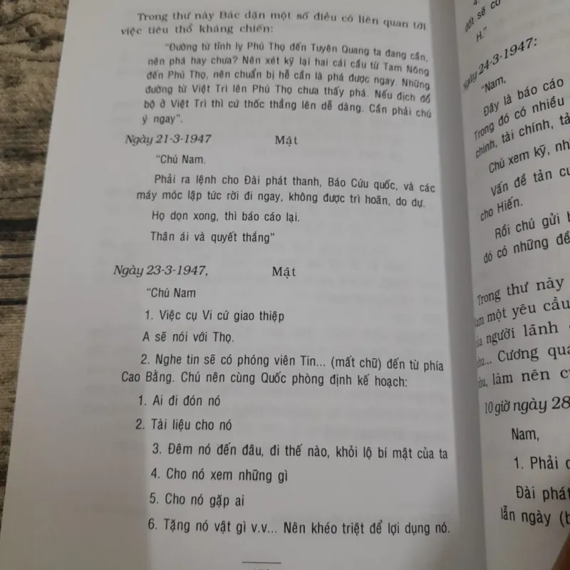 Thư riêng của BÁC HỒ. Biên soạn Trần Quân Ngọc 748494