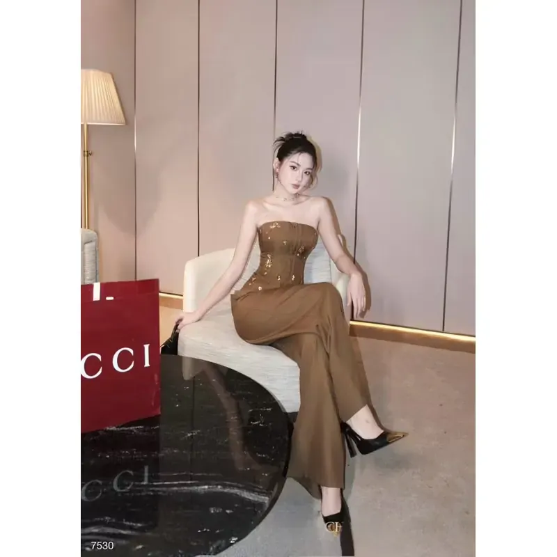 Sét cúp ngực dây kéo sau lưng 777194