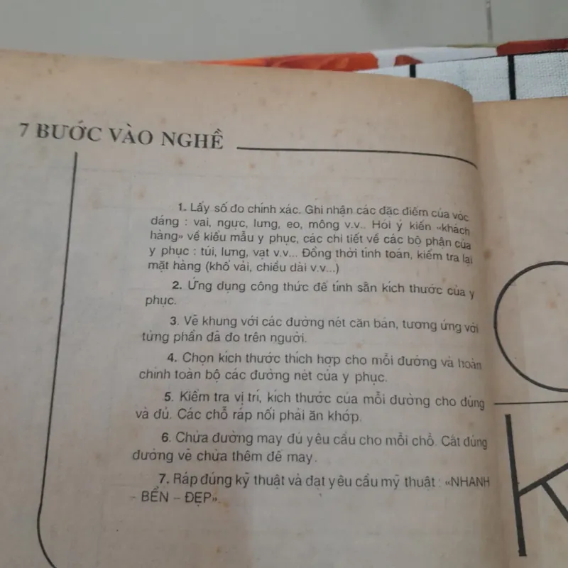 Bài học CẮT MAY ÁO QUẦN.Tg. Nguyễn Duy Cẩm Vân 711394