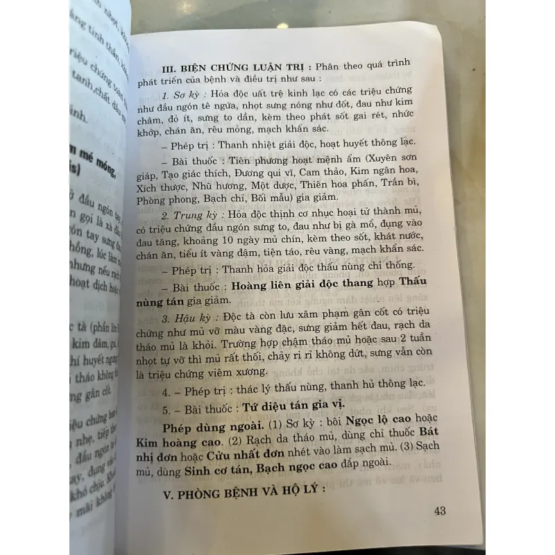 NGOẠI KHOA ĐÔNG Y - TRẦN VĂN KỲ  1019975