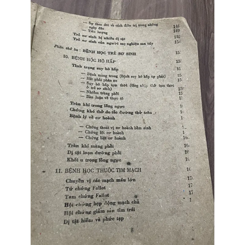 GIẢN YẾU SƠ SINH HỌC BỆNH TRẺ SƠ SINH - LAUGIER- Lâm sàng Chẩn đoán Điều trị- 1989 788985