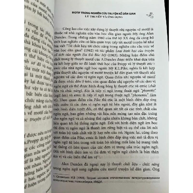 Motif trong nghiên cứu truyện kể dân gian: lý thuyết và ứng dụng - La Mai Thi Gia 698864