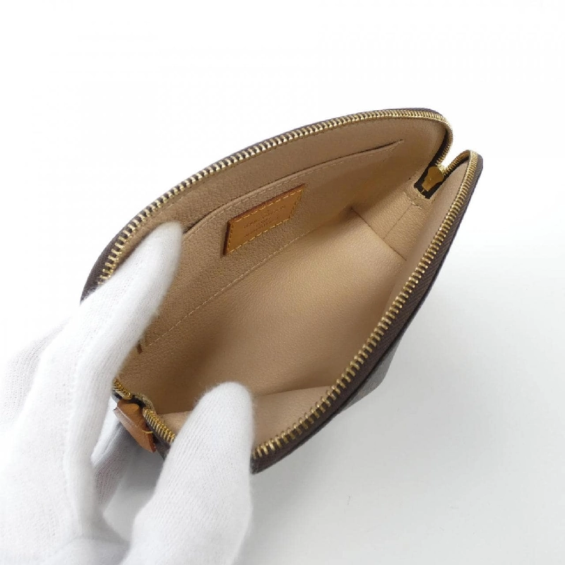 Túi đựng mỹ phẩm Louis Vuitton Monogram PM M47515 624356