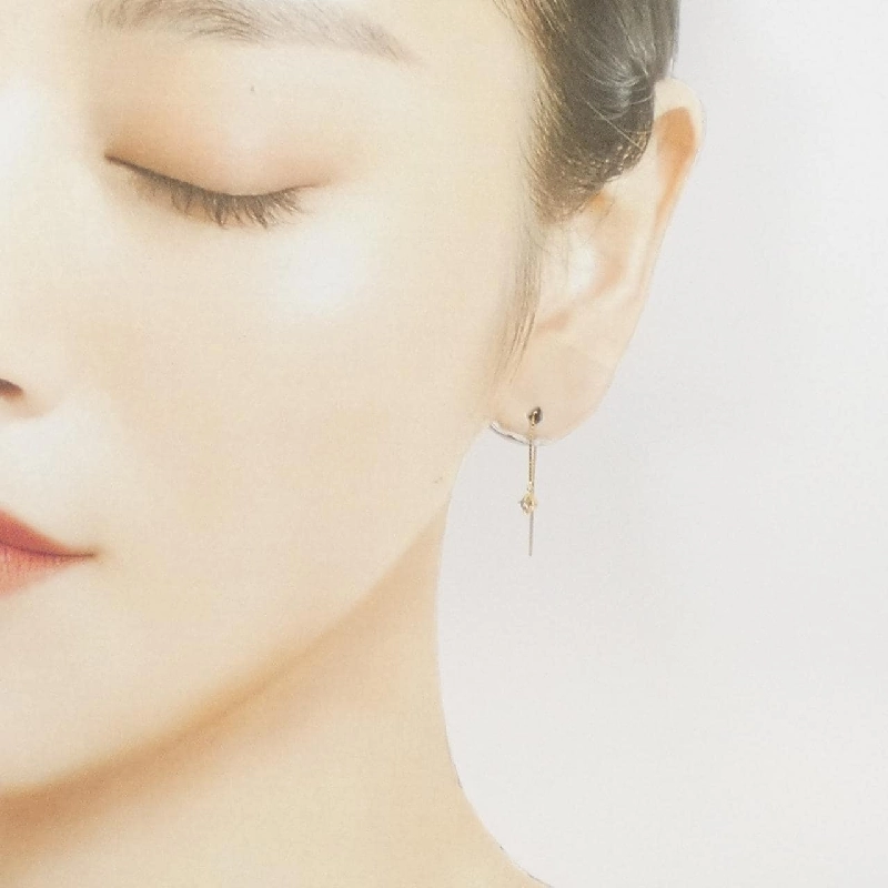 Bông tai kim cương K18YG 0.14CT - Hàng hiệu Chính hãng 872930