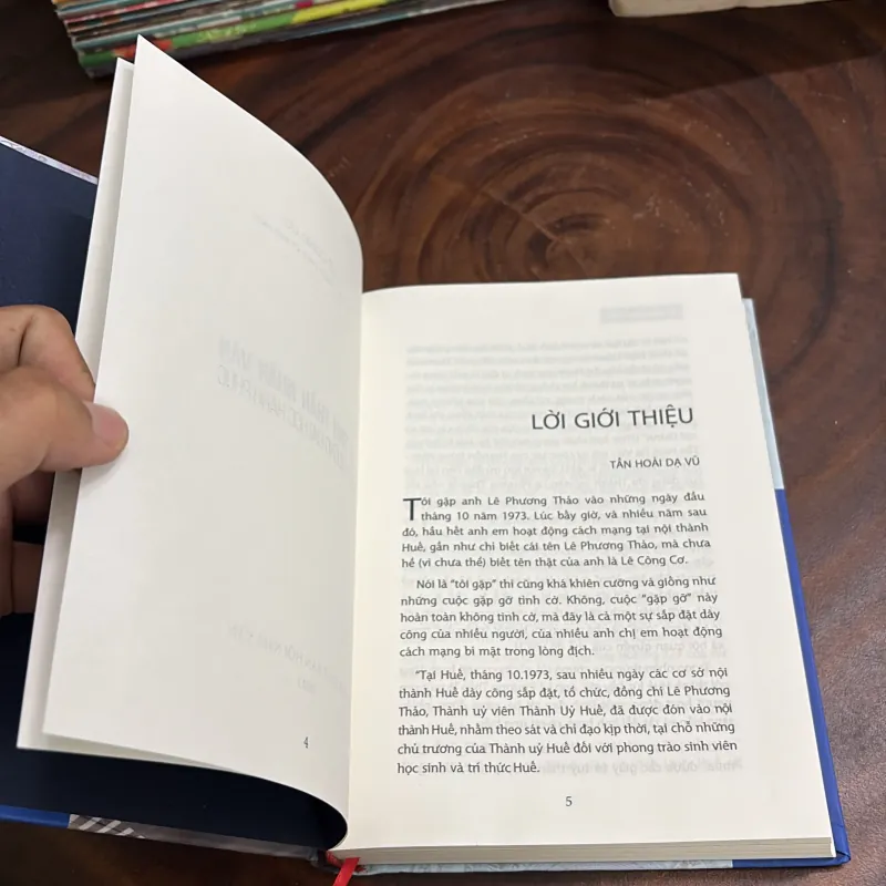 II Tựa Sách: Từ Tinh Thần Nhân Văn Đến Trường Đại Học Hạnh Phúc - Lê Công Cơ - 2023 998085