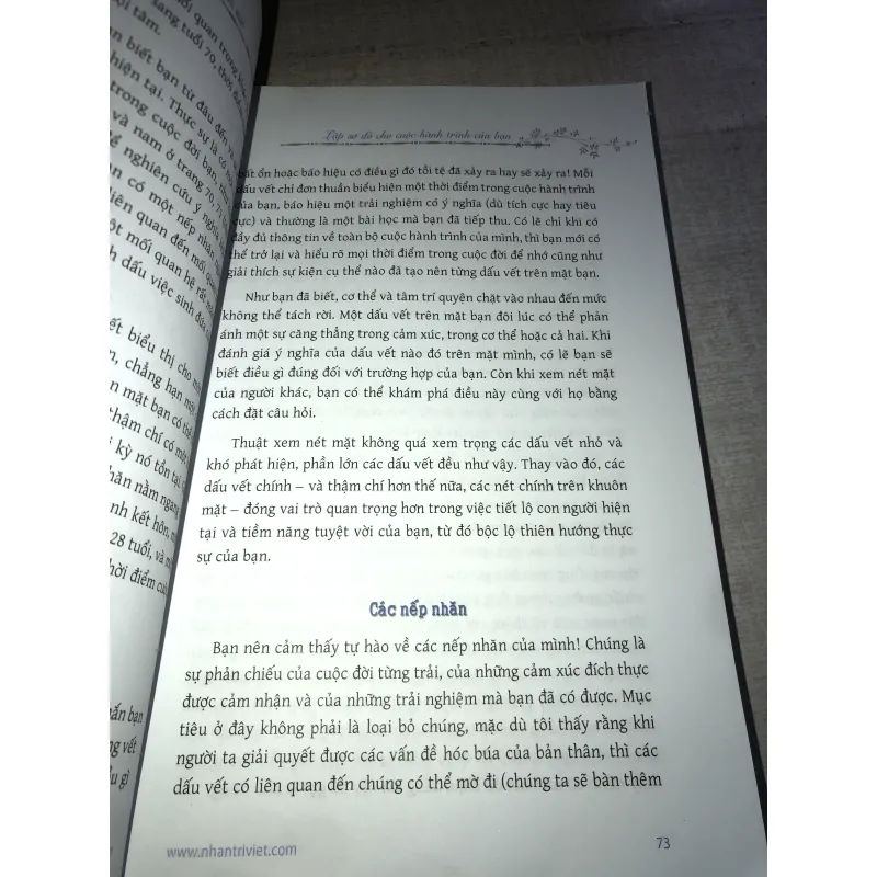 Tìm hiểu cuộc đời qua khuôn mặt  785778