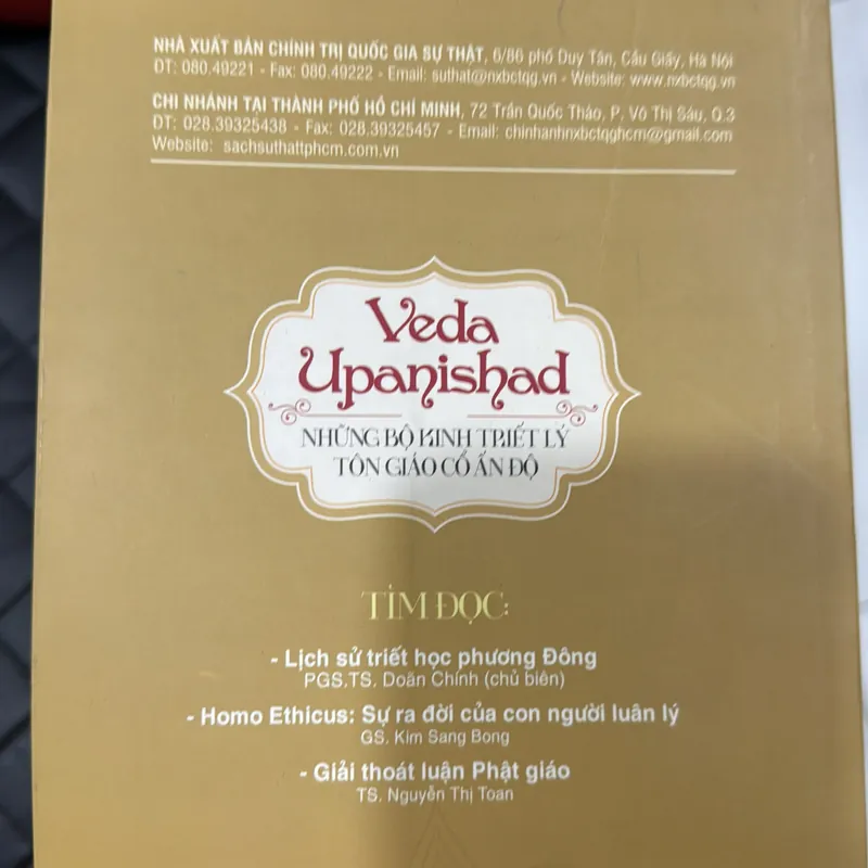 Sách Veda Upanishad Những bộ kinh triết lý tôn giáo cổ Ấn Độ 601877