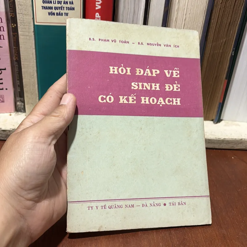 II Sách Xưa: Hỏi Đáp Về Sinh Đẻ Có Kế Hoạch - 1977 755382