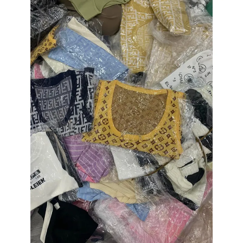 Áo tank top nữ Fendi in logo chất len mongtoghi hàng chuẩn QCCC 1024469