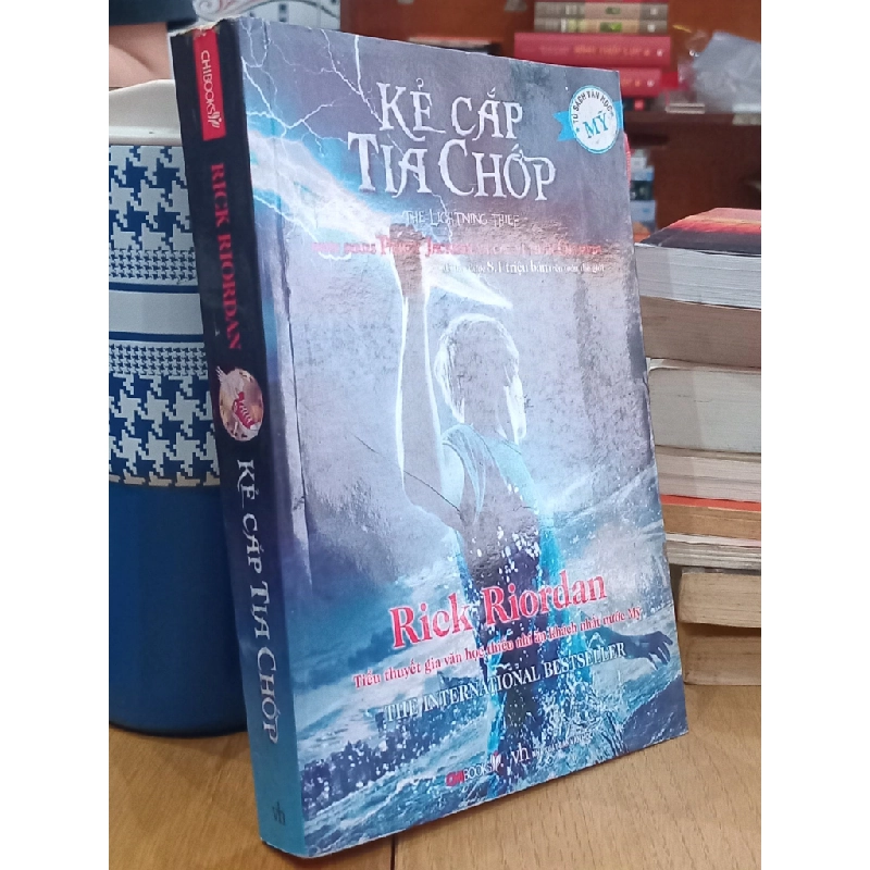 Kẻ cắp tia chớp - Rick Riordan 119463