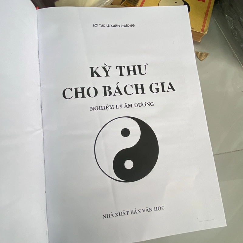 Kỳ thư cho bách gia 370709