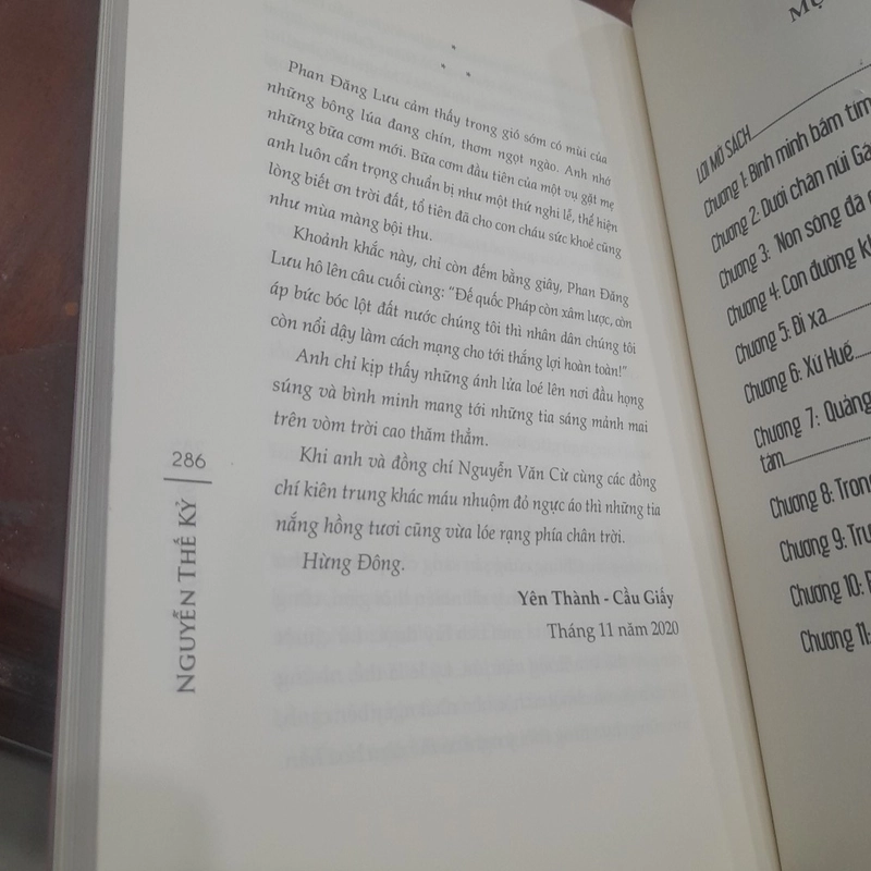 Nguyễn Thế Kỷ - HỪNG ĐÔNG (tiểu thuyết) 455536