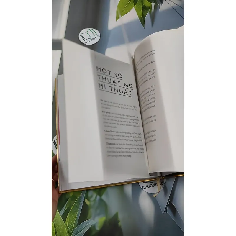 [MIỄN PHÍ BỌC SÁCH] Tầng Ba - Câu chuyện về các nghệ sĩ trẻ đương đại 990376