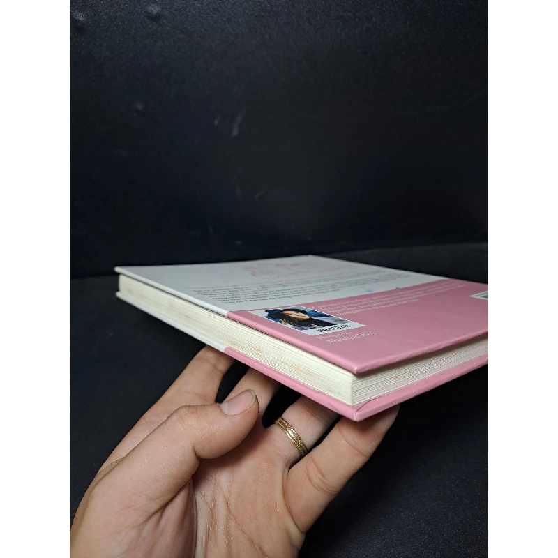 Bí quyết dưỡng da kiểu Hàn Quốc (Skin Care) bìa cứng Charlotte Cho mới 95% HCM.ASB2512 sức khỏe 912995