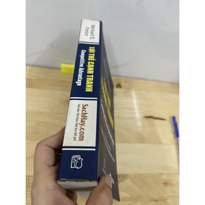 Lợi thế Cạnh tranh 755570