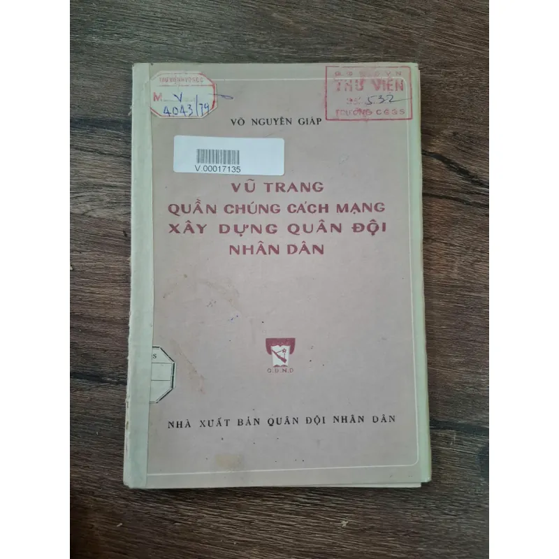 Vũ Trang Quần Chúng Cách Mạng Xây Dựng Quân Đội Nhân Dân 716073