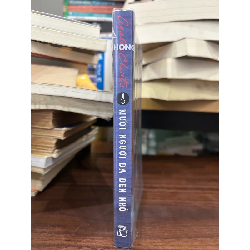 Mười người đã đen nhỏ -Việt Hà dịch 797210