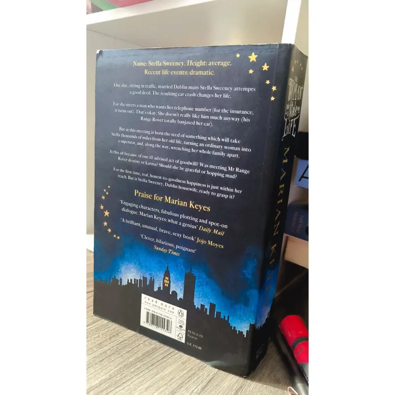 Marian Keyes - The Woman Who Stole My Life (witty, heartfelt, and emotional novel) 793089