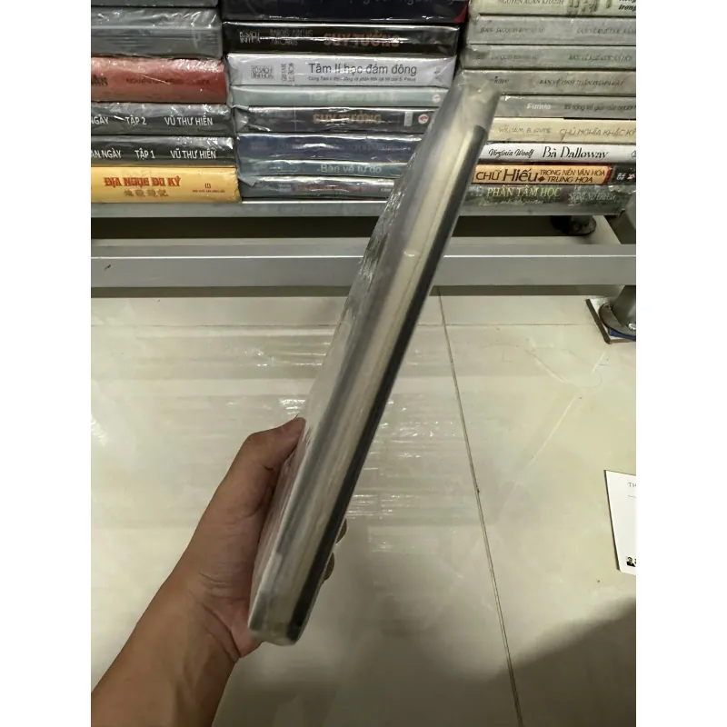 Con người và kỹ thuật - Oswald Spengler (Bìa cứng) 689401